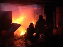В Сосновоборске проводится проверка по факту гибели двух мужчин в результате пожара